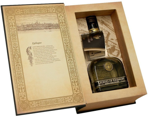 Легенда Кремля 0,7л в п/уп Фолиант. Водка Россия