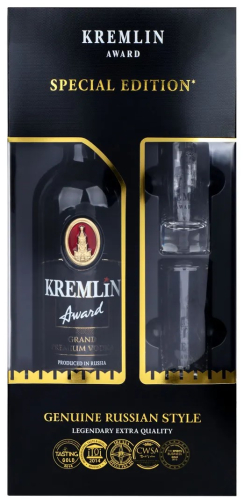 Кремлин Эворд 0,7л. в п/уп + 2 стопки. Водка Россия