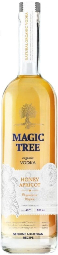 Magic Tree Медовый абрикос 0,5л. Водка плодовая Армения